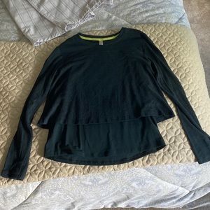 Athletic long sleeve shirt